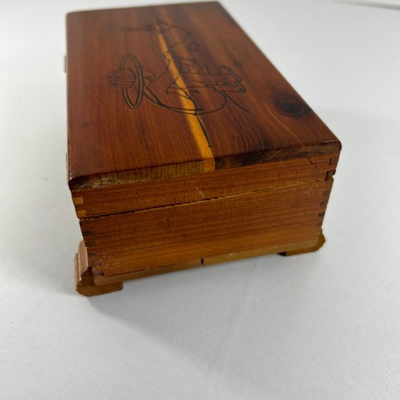 Small Dovetailed Footed Wood Trinket Jewelry Box Beach Sandcastle Ocean Child - Picture 5 of 8